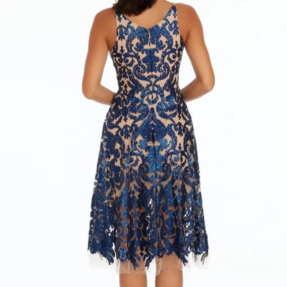 Dress the Population Blue Lace Midi Dress - Picture 2 of 14